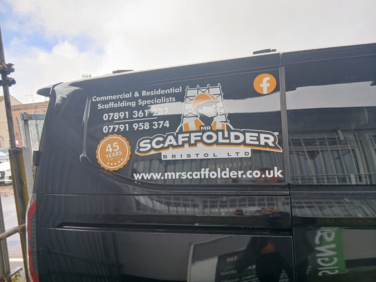 Van Graphics