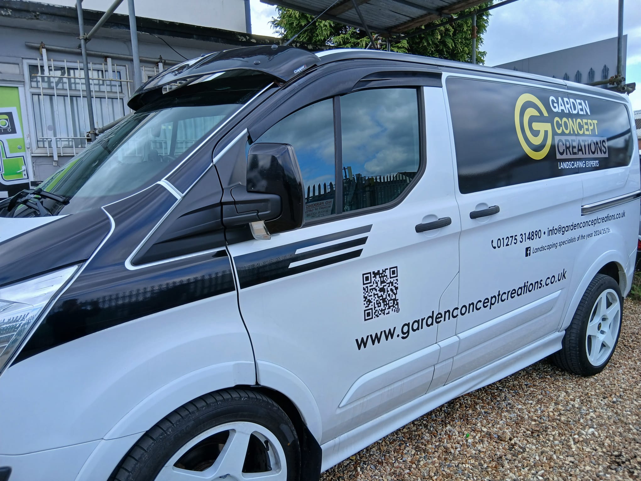Van Graphics